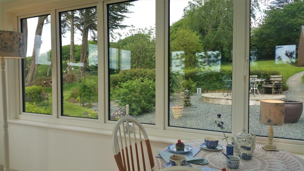 Horsna Parc Retreat Bed & Breakfast Saint Tudy Exterior foto