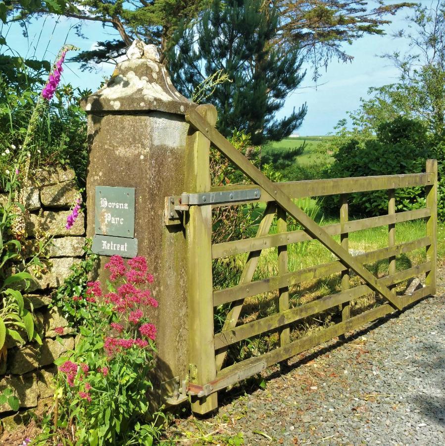 Horsna Parc Retreat Bed & Breakfast Saint Tudy Exterior foto